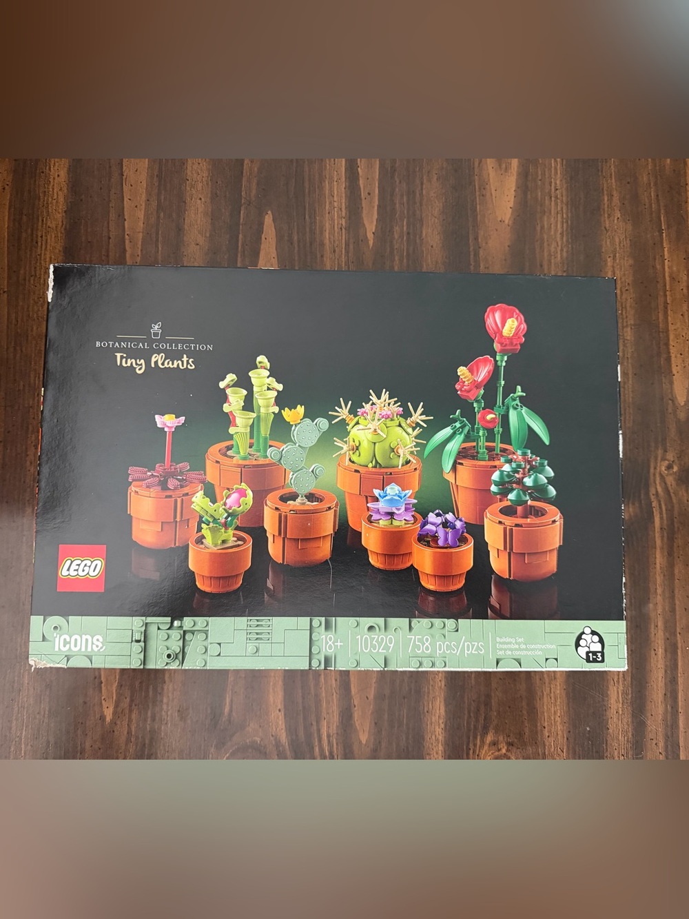 Lego Botanical Collection Tiny Plants - Green, Orange, Pink, Purple, Yellow